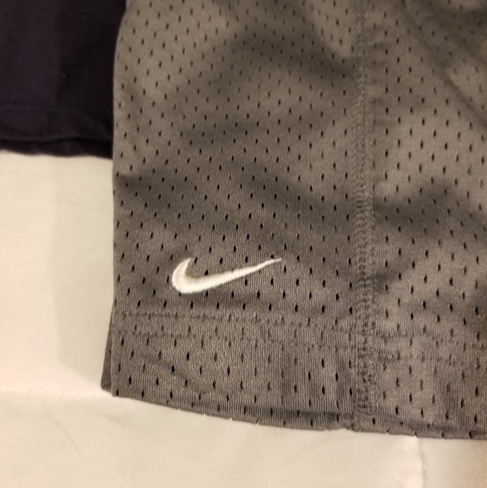 Nike Shorts & T-Shirt 24 Months - Picture 2 of 8